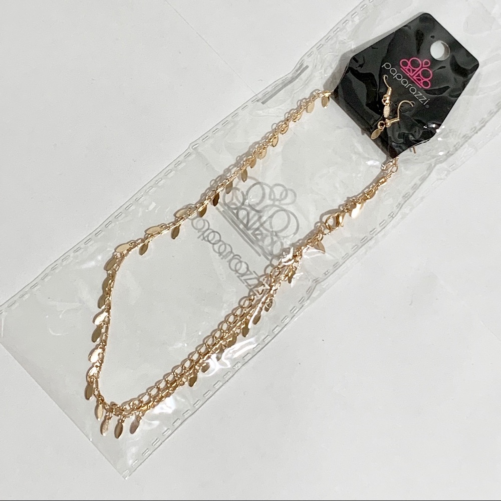 Paparazzi - PURR-fect Ten Gold Necklace Set
